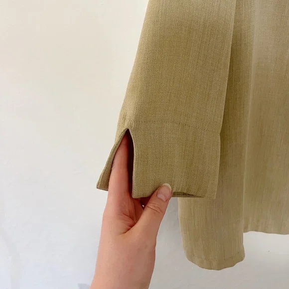 Collared Button Down Over Shirt 3/4 Length - Picture 2 of 4